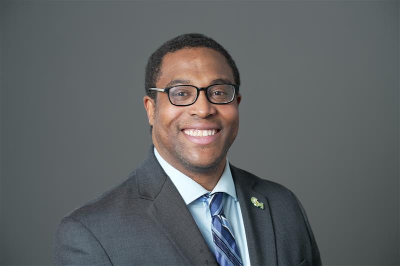 philip wilkerson headshot