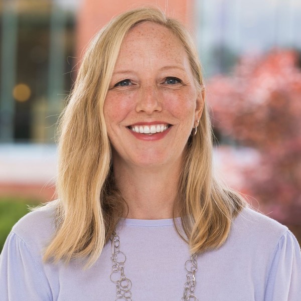 Melissa j Sawyer headshot