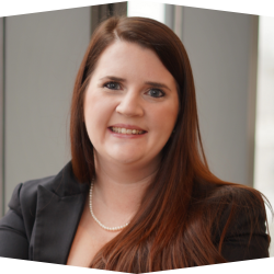 Ashley Forsythe Headshot